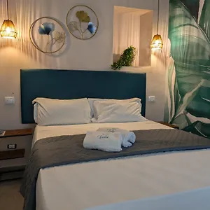 casa-vella-apartment.sicilyhotelsitaly.net/