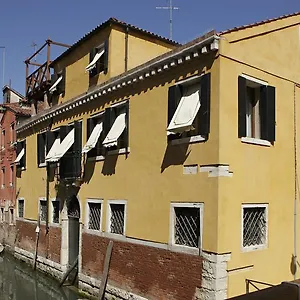 2* Oda ve Kahvaltı Al Palazzetto