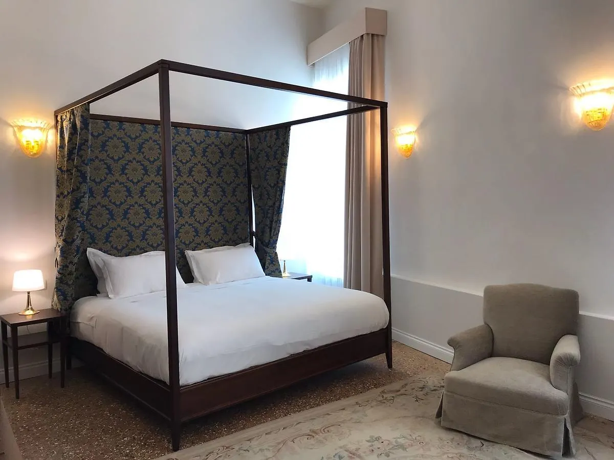 Suites Alla Maddalena Wenecja 2*,